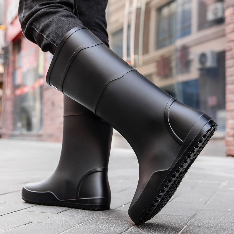 Men Shoes Offer - รองเท้าบูทกันฝนสำหรับผู้ชาย ใส่ทำงานได้ ไม่ลื่น หัวมน ทรงยาว สำหรับวัยรุ่น